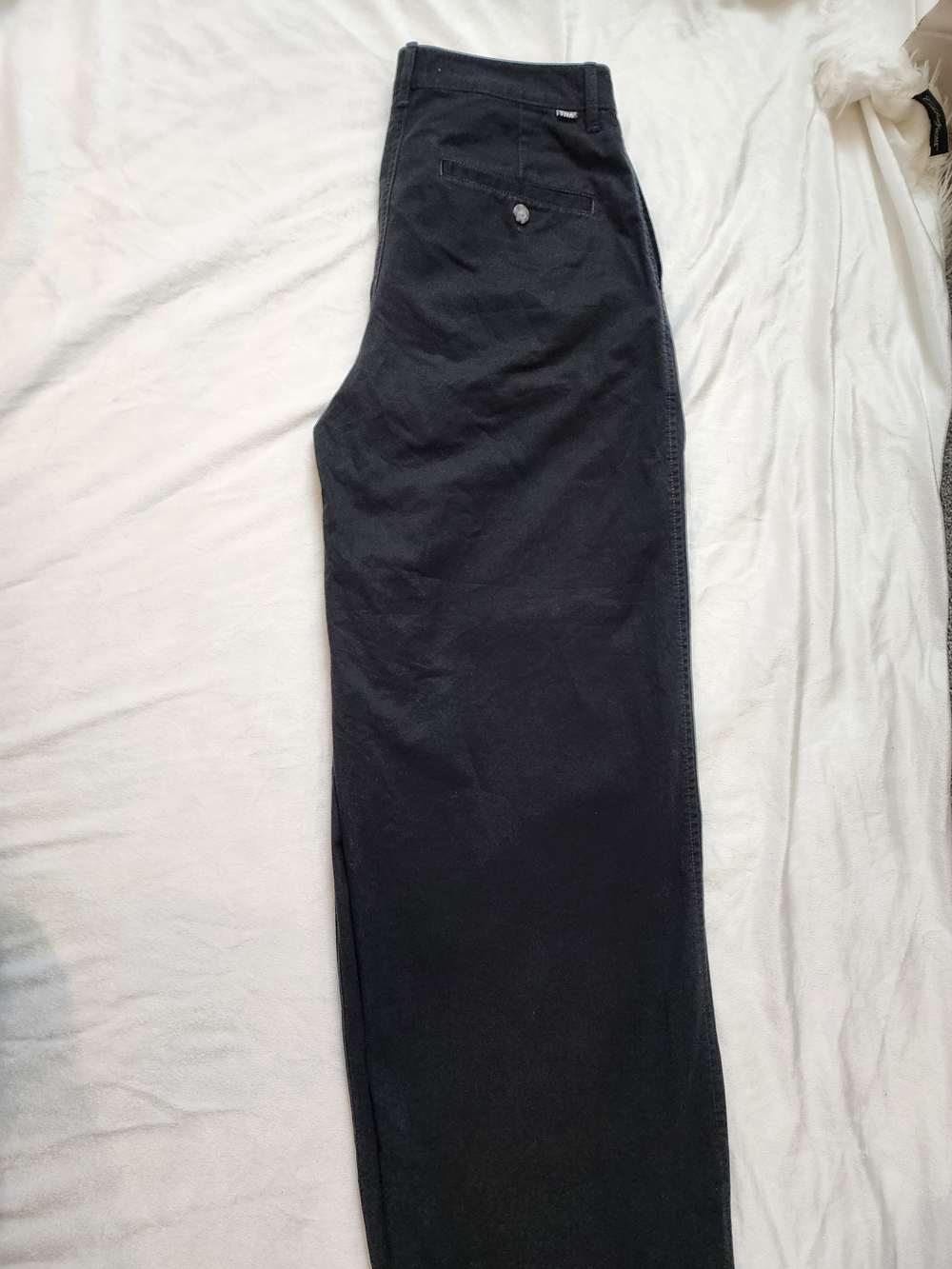 Aritzia TNA Women's Black Trousers Pleated Size 4 Cotton Pants - Picture 2 of 6